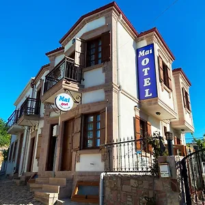 Mai Cunda Otel