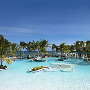 **** Resort Coconut Bay Beach & Spa All Inclusive St. Lucia