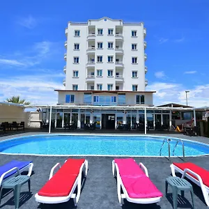 Hotel Alder, Ayvalı